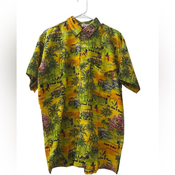 Happy Bay Men’s L Caribbean Print Shirt Tropical Island Vibes Beach Casual - Picture 1 of 12